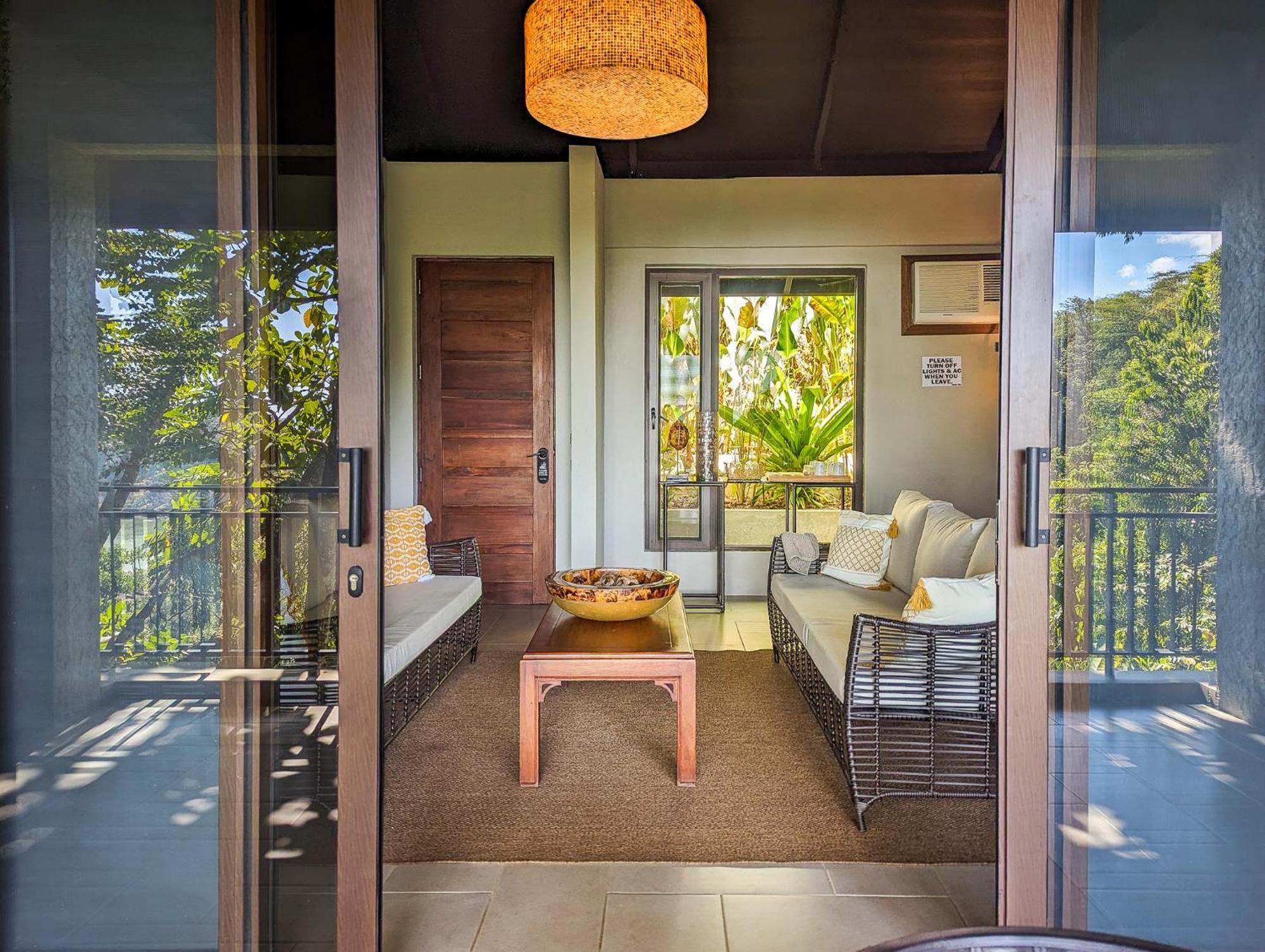 Perch El Nido'S Seaview Villas Overlooking Marimegmeg Exterior photo
